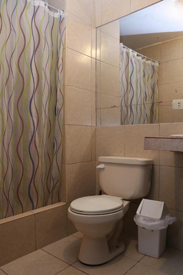 Hotel Alpamayo Guest House ワラス エクステリア 写真