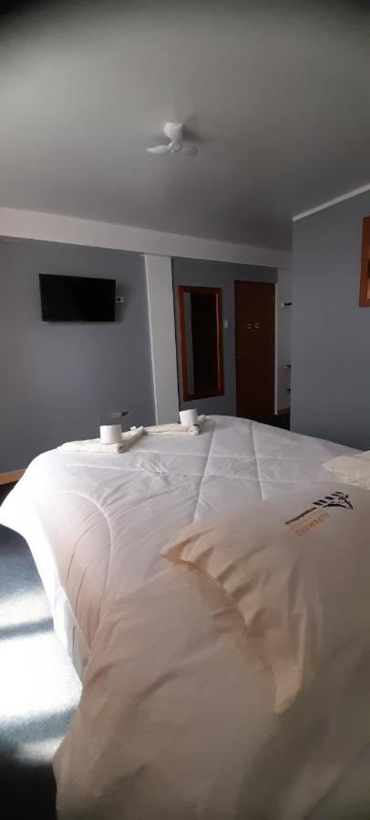 Hotel Alpamayo Guest House ワラス エクステリア 写真