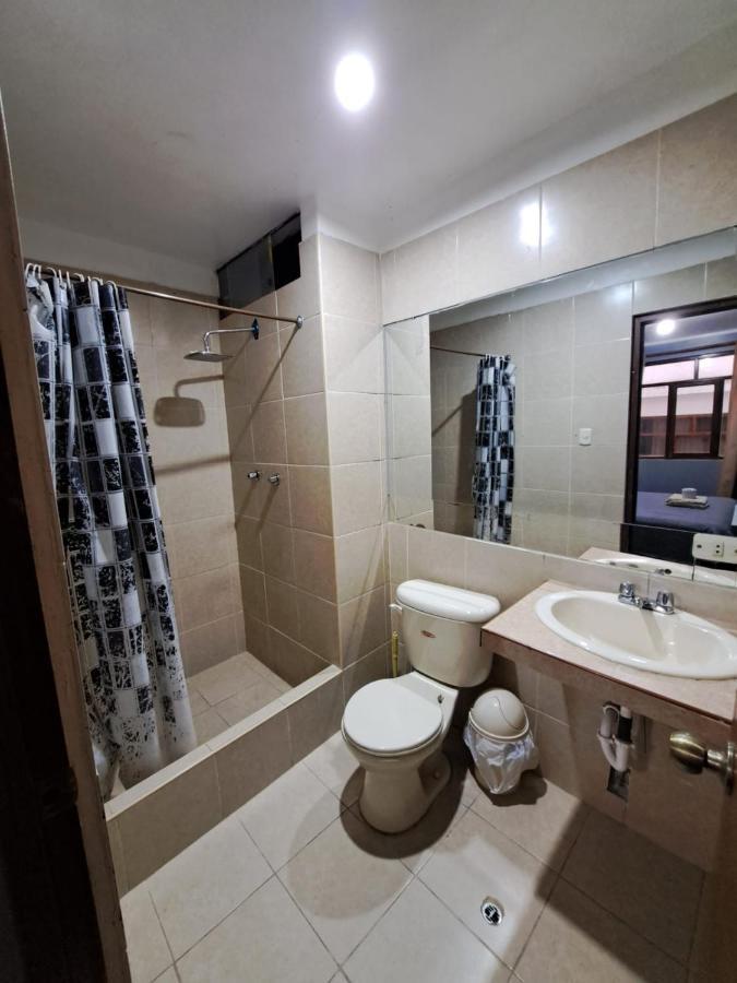Hotel Alpamayo Guest House ワラス エクステリア 写真