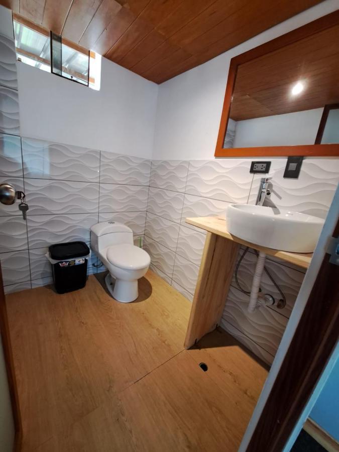 Hotel Alpamayo Guest House ワラス エクステリア 写真
