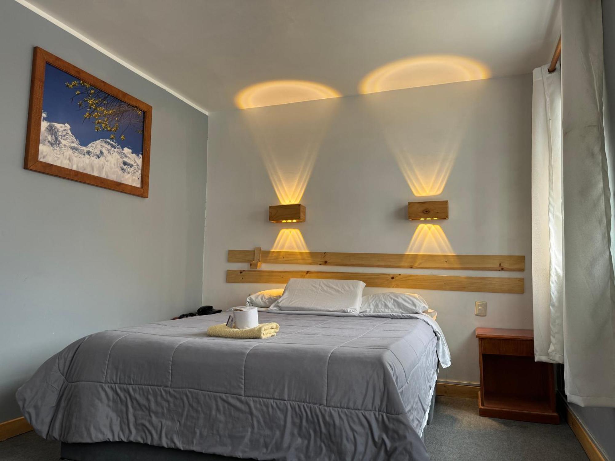 Hotel Alpamayo Guest House ワラス エクステリア 写真